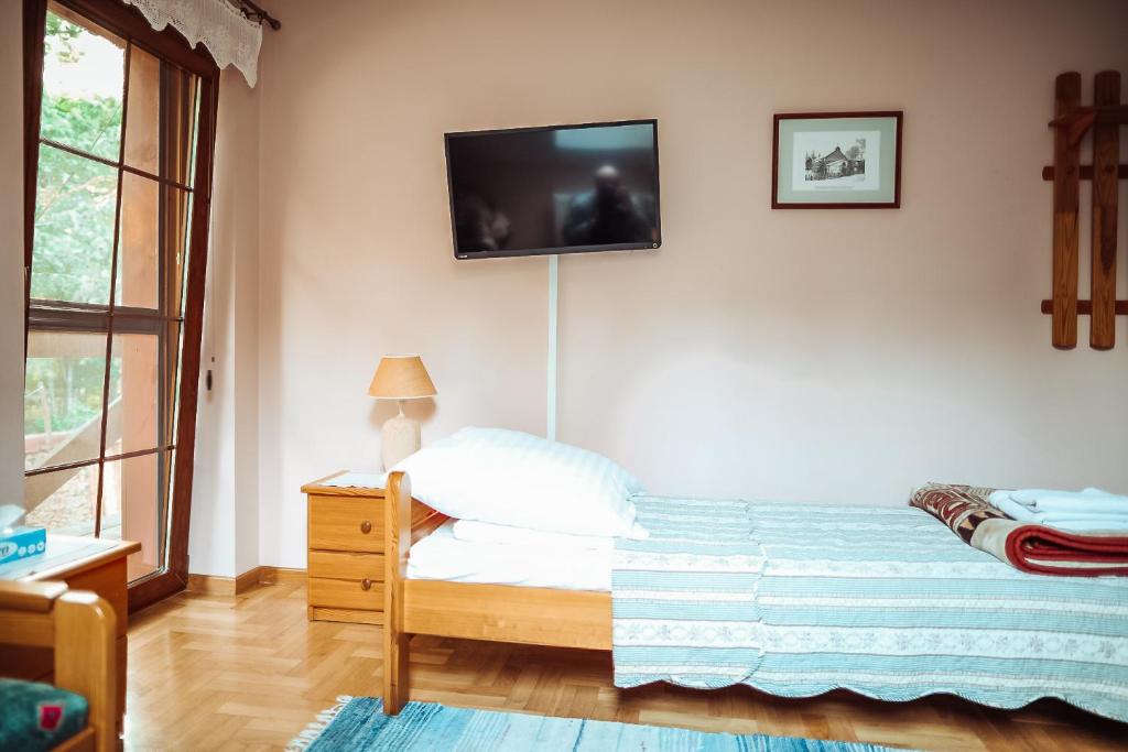 Leśny Zakątek balia kąpielowa ognisko sauna basen rowery w cenie pobytu - Quadruple Room With Balcony