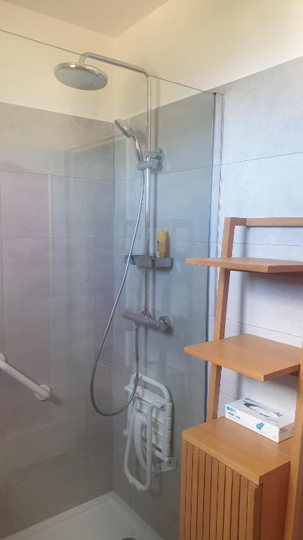 Łazienka w obiekcie Bastia Appartement 3 chambres vue mer