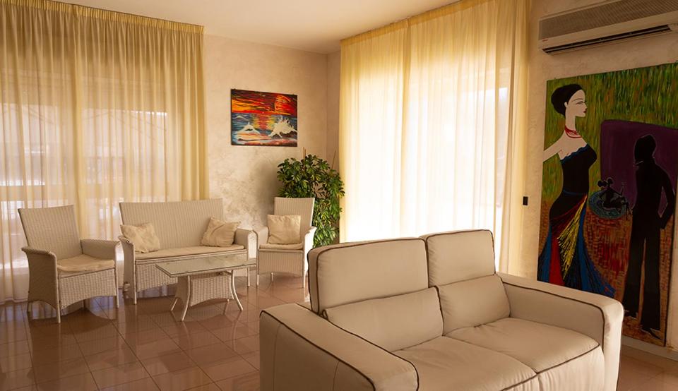 Posezení v ubytování Hotel Parthenius Cirella di Diamante