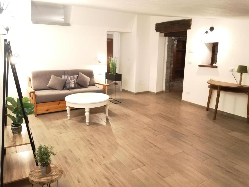 Posedenie v ubytovaní Il nido di Lele e Schina