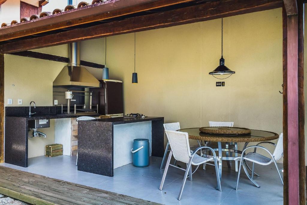  Tennis House - Casa com quadra de tênis na Ihabela