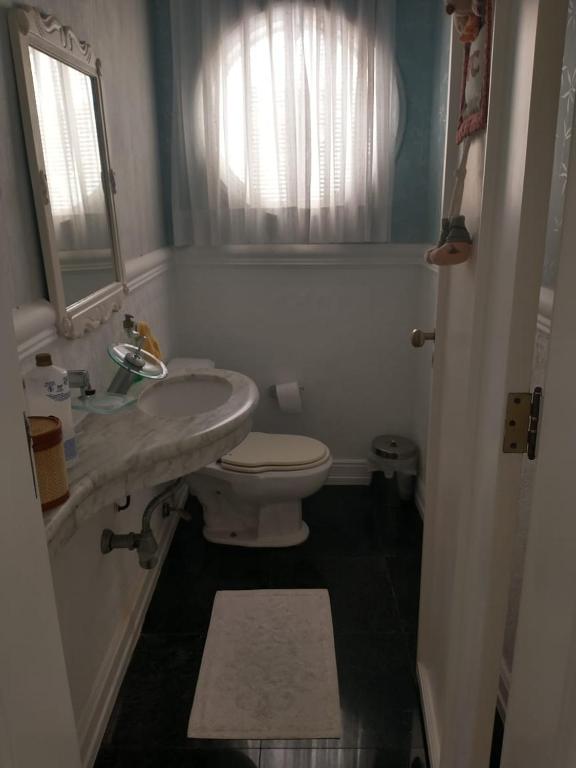  Bela casa Condomínio Fechado Hanga Roa - Bertioga