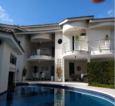  Bela casa Condomínio Fechado Hanga Roa - Bertioga