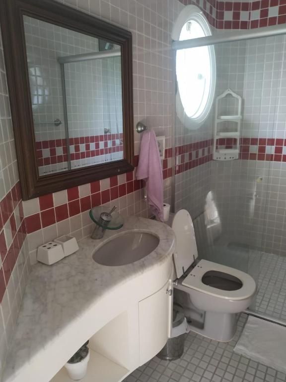  Bela casa Condomínio Fechado Hanga Roa - Bertioga