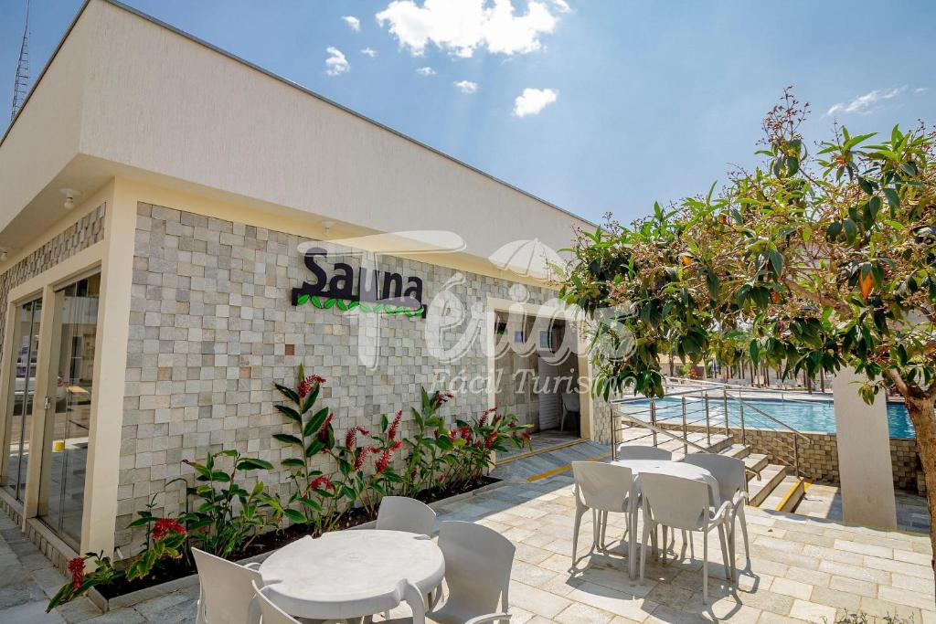 International Resort diRoma  International Resort diRoma