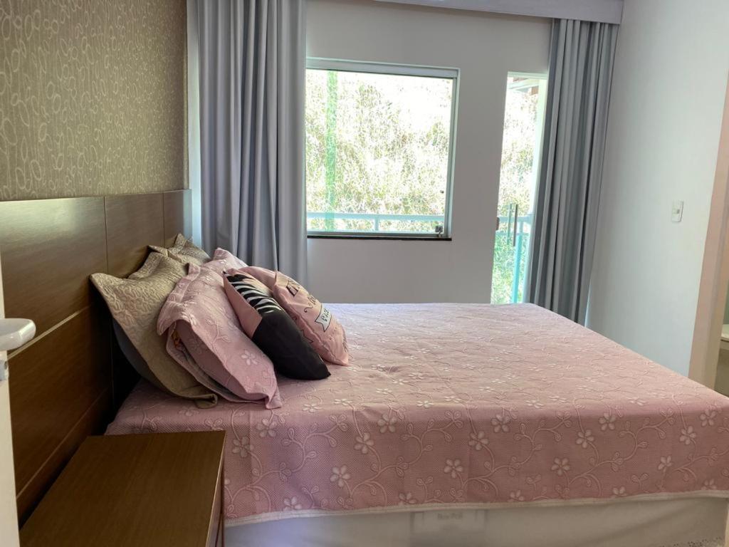  Casa Duplex com 03 Suites em Condomínio