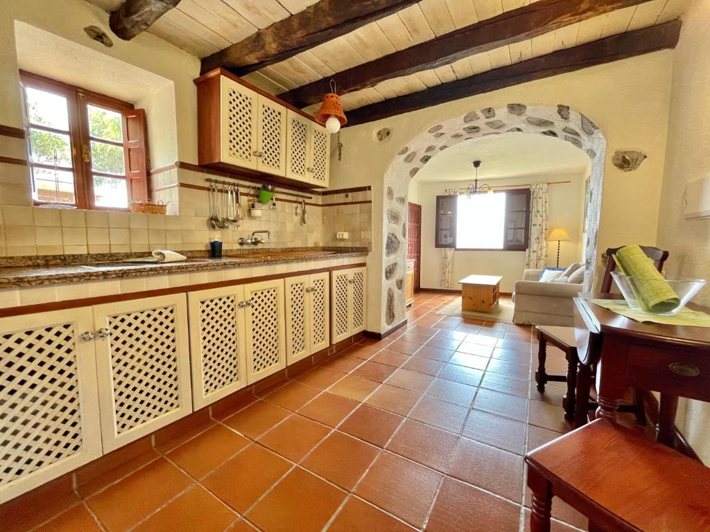 Kuchyň nebo kuchyňský kout v ubytování Villa Delfines