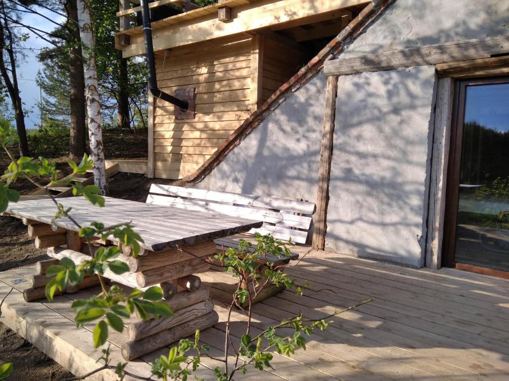 Vonkajšia záhrada v ubytovaní Srokowski Dwór 1 - Leśny Zakątek - Prywatna Sauna!