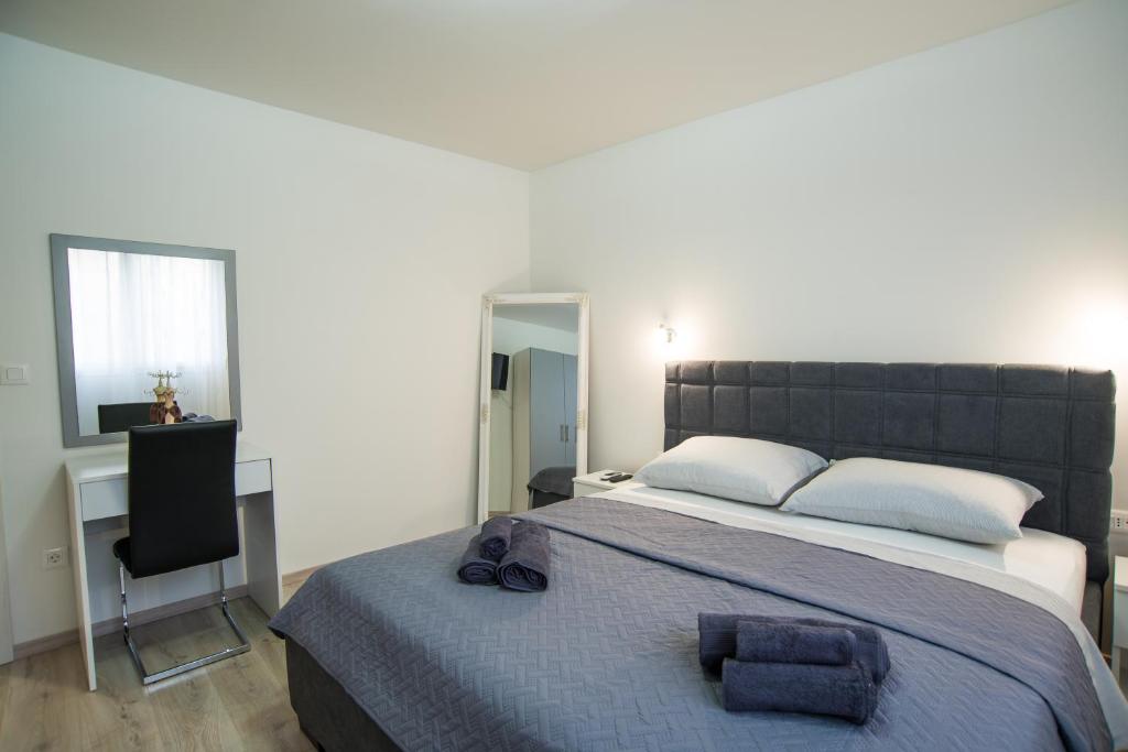 Too Sweet Apartment 1 - 9