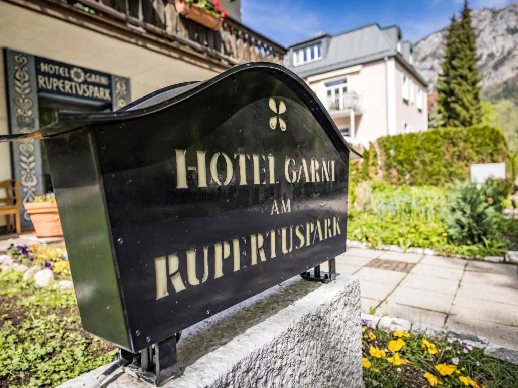 Certifikát, hodnocení, plakát nebo jiný dokument vystavený v ubytování Hotel Am Rupertuspark