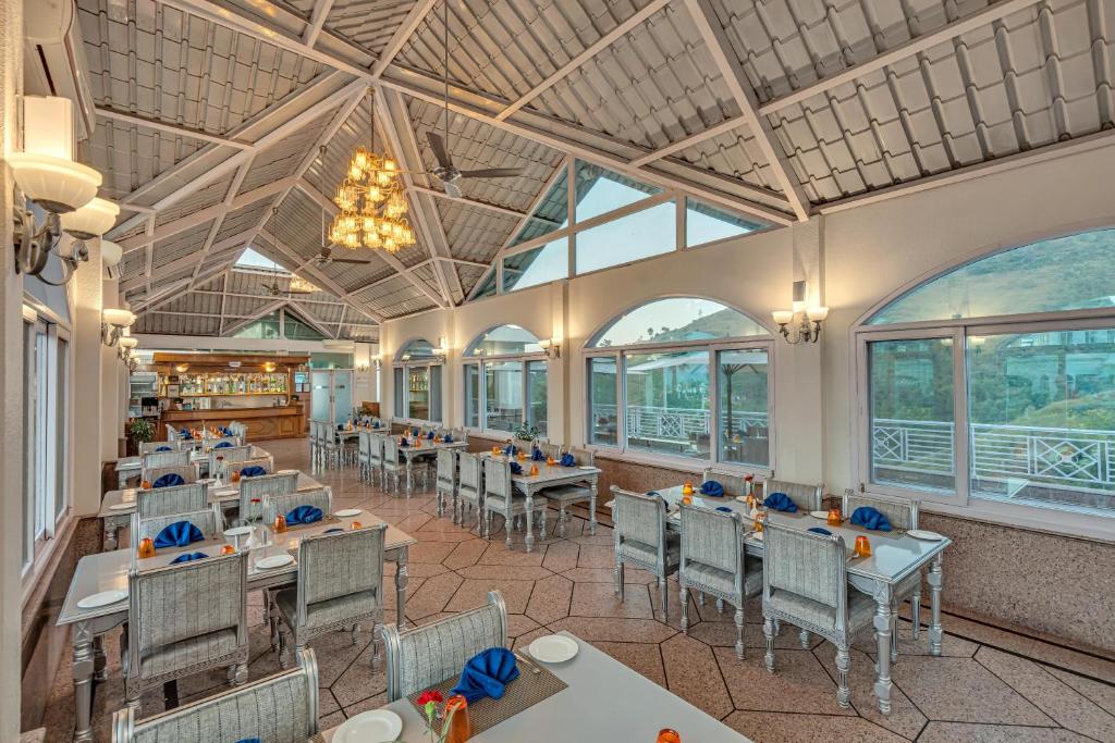 Restaurace v ubytování Club Mahindra Kandaghat