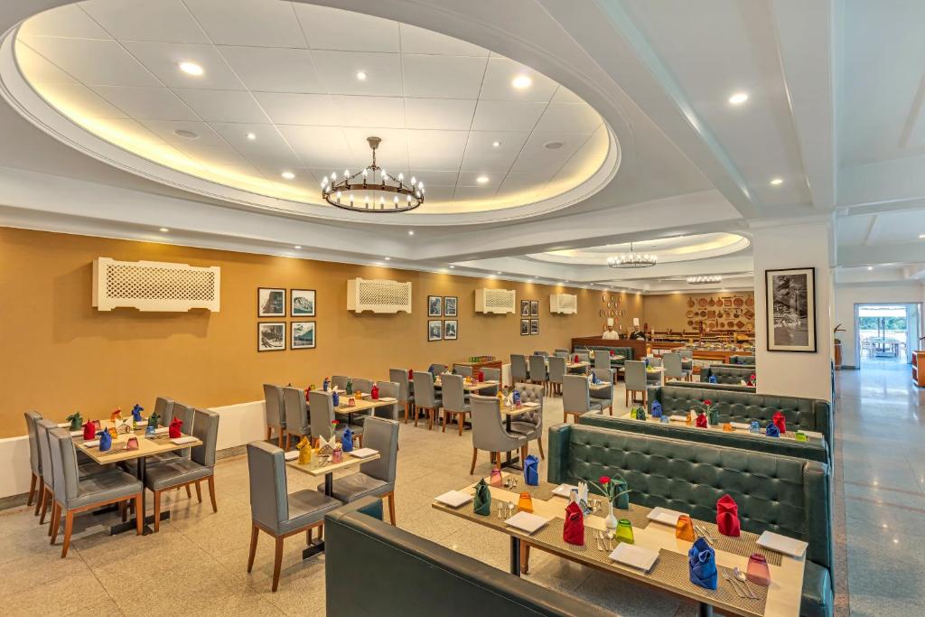 Restaurace v ubytování Club Mahindra Kandaghat