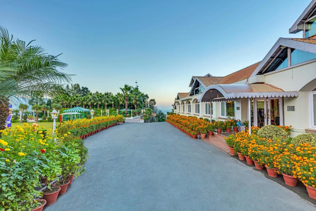 Zahrada ubytování Club Mahindra Kandaghat