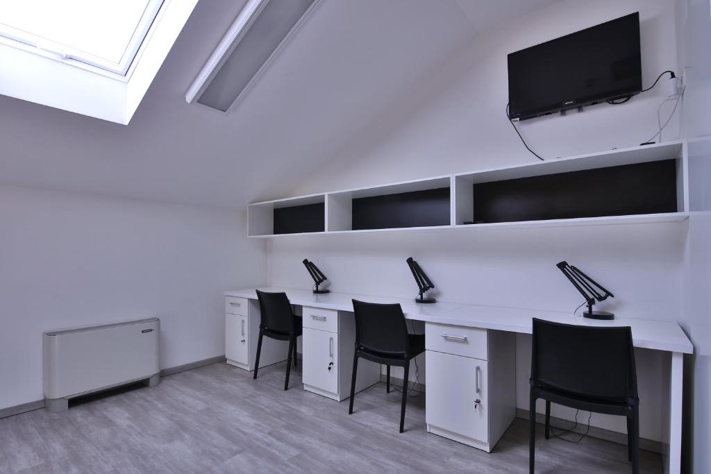 TV a/nebo společenská místnost v ubytování Hostel Bedem