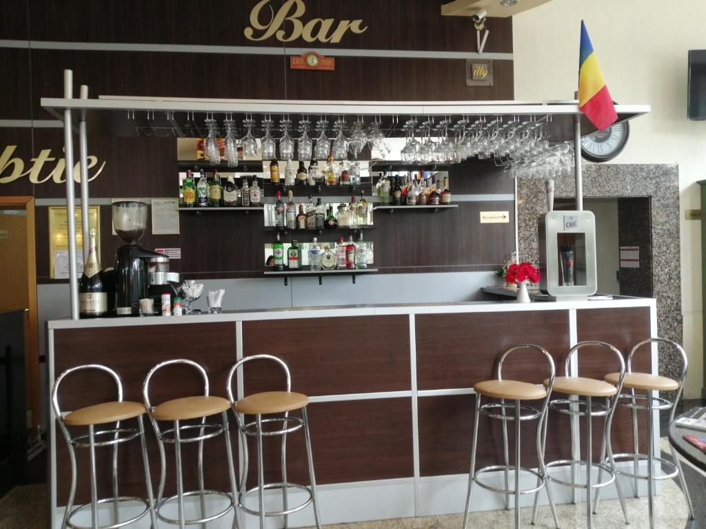Lounge nebo bar v ubytování Hotel Piemonte