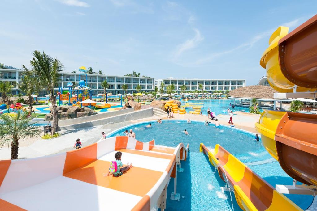 Bazén v ubytování The Sands Khao Lak by Katathani - SHA Extra Plus nebo v jeho okolí