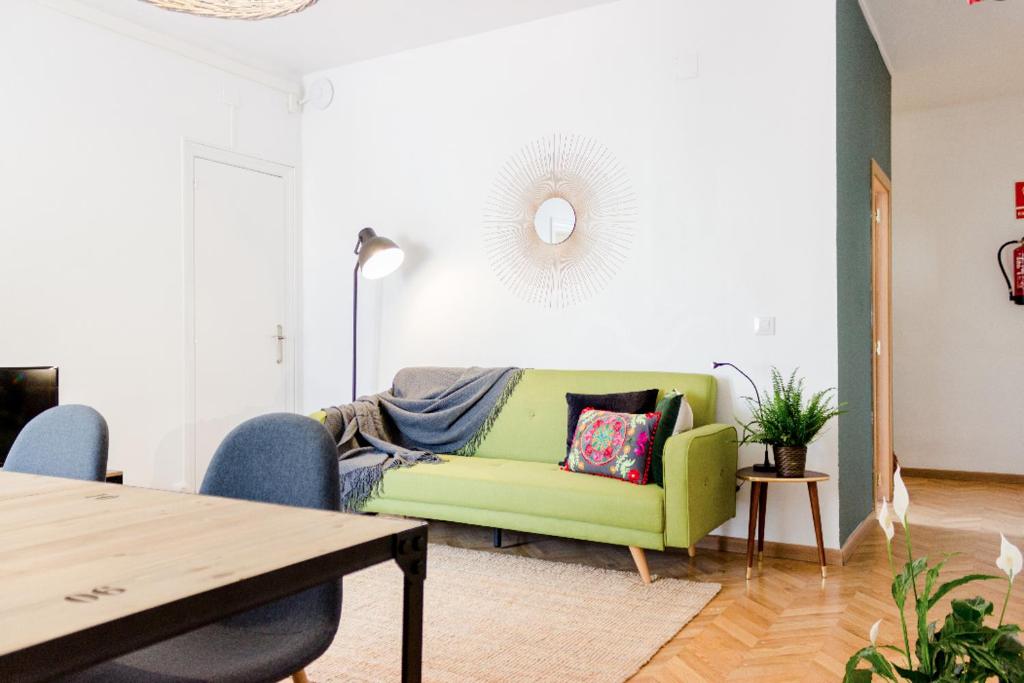 Centric Apartments Paseo de Gracia - Two-Bedroom Apartment