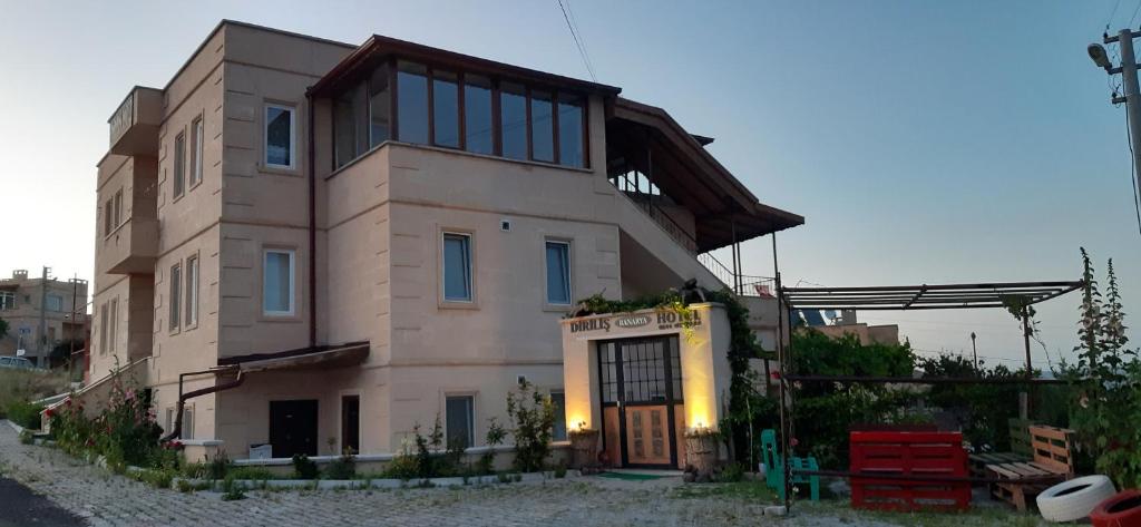 Budova, kde se apartmán nachází