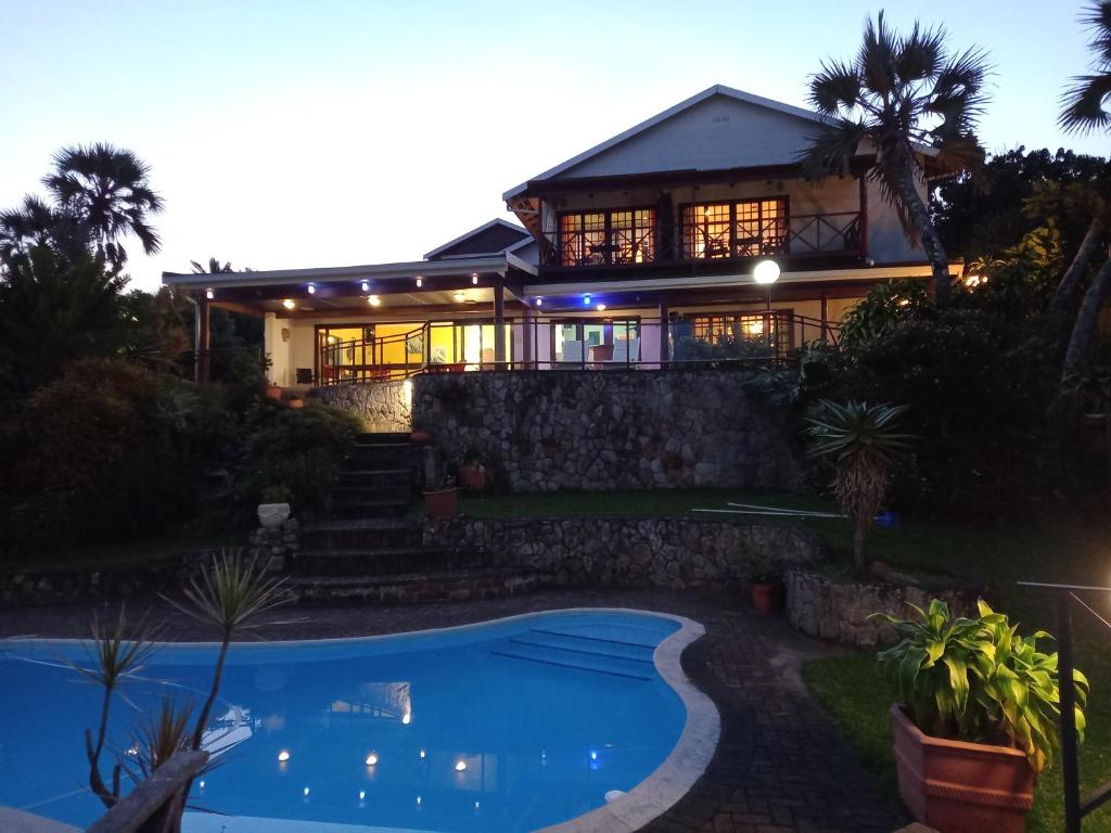 Bazén v ubytování Wailana lodge nebo v jeho okolí