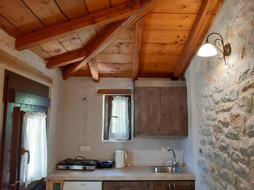 Achelatis Traditional Guest Houses - 19