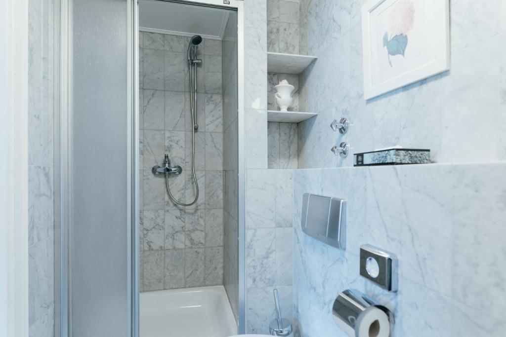 Koupelna v ubytování Das Kleine Hotel in ruhiger Stadtlage