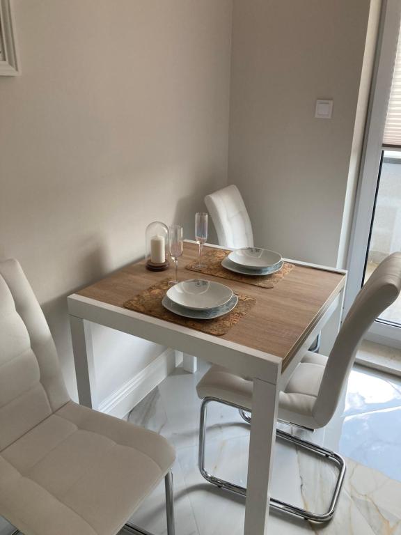 Apartment Kaczorowskiego 14 - 3