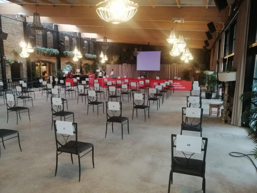 Restaurace v ubytování Hotel Luze El Toro