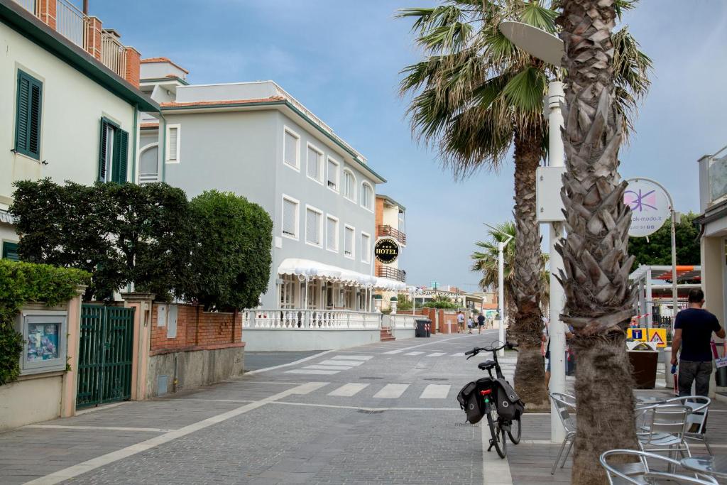 Jízda na kole v ubytování HG Hotel Il Settebello nebo okolí
