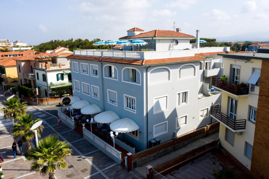 Budova, kde se hotel nachází
