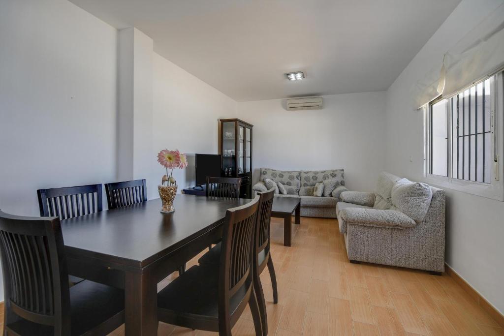 Posezení v ubytování Apartamento La Higuera 4