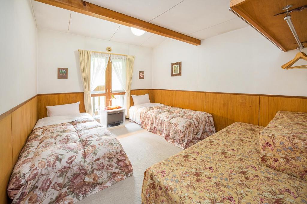 Pension Sequoia Hara Updated 21 Prices