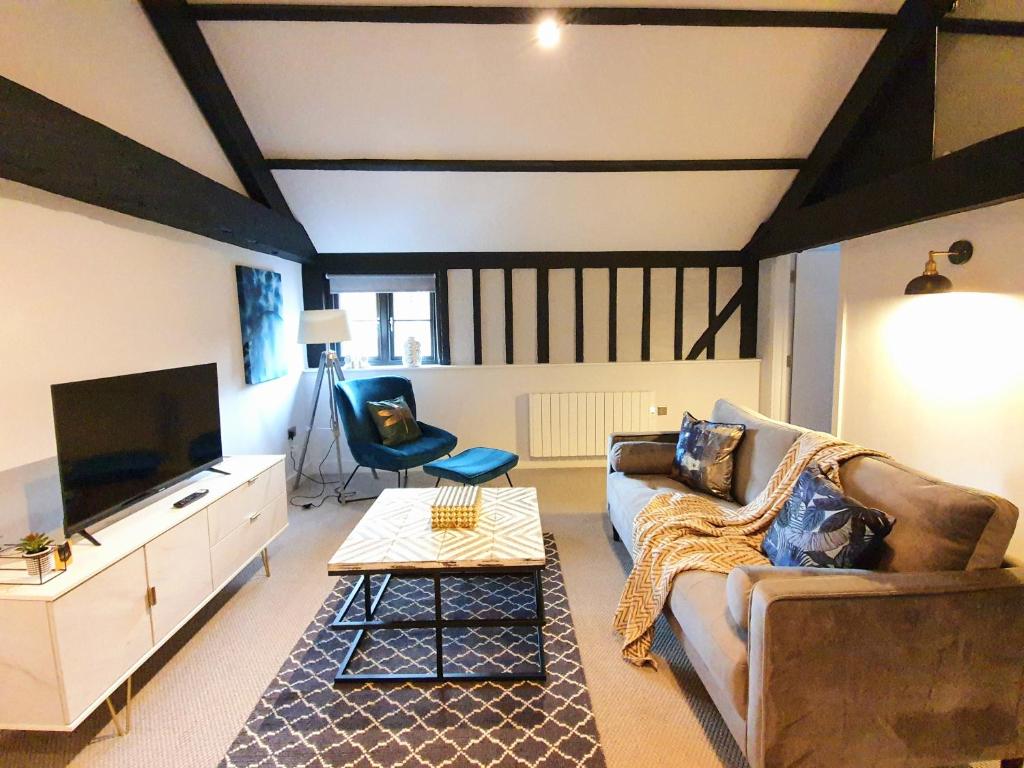 Stansted Airport Luxury Apartment Stortford Millars One Loft 4