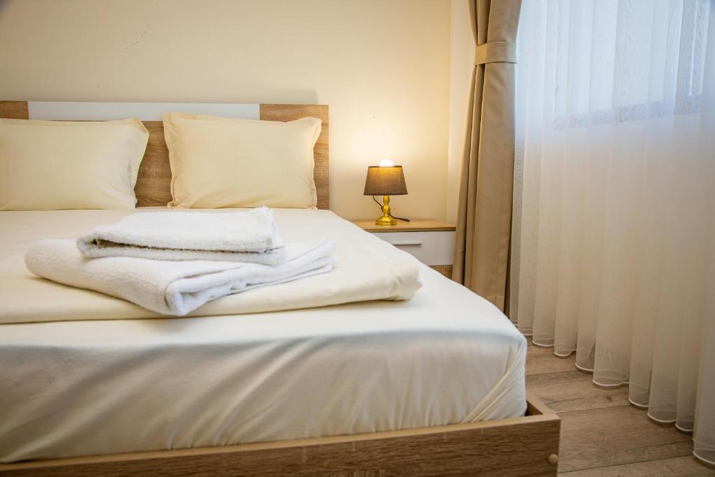 Kép ~By Camping Gradina ~ Spacious Flats with Balconies szállásáról Csernomorecben a galériában