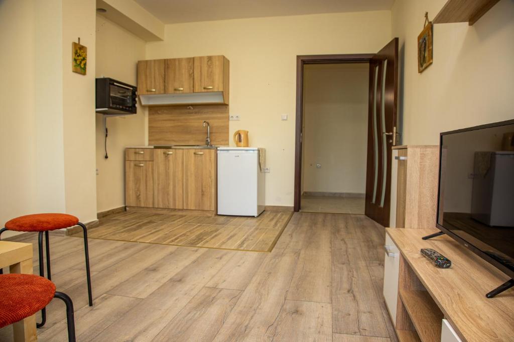 Kép ~By Camping Gradina ~ Spacious Flats with Balconies szállásáról Csernomorecben a galériában