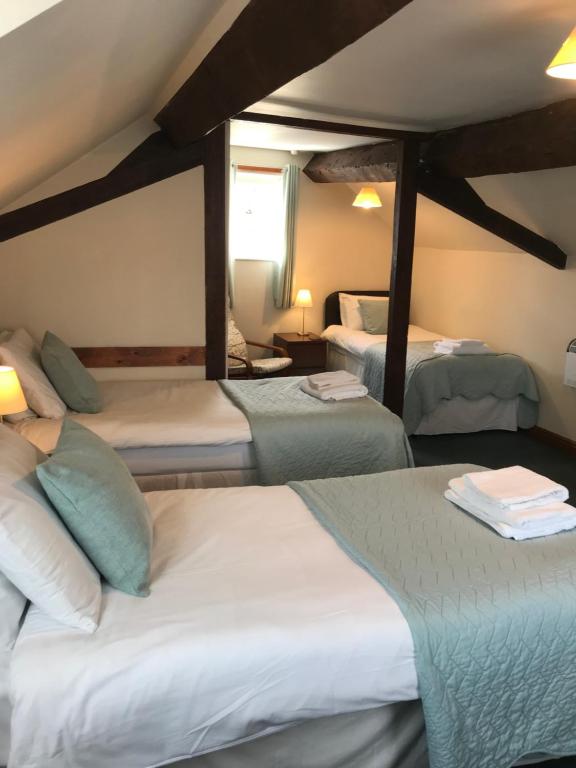 The Green Man - Standard Triple Room