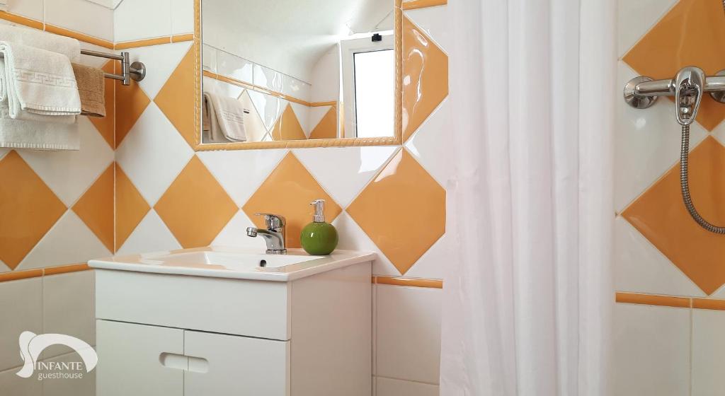 Infante Guesthouse - 15