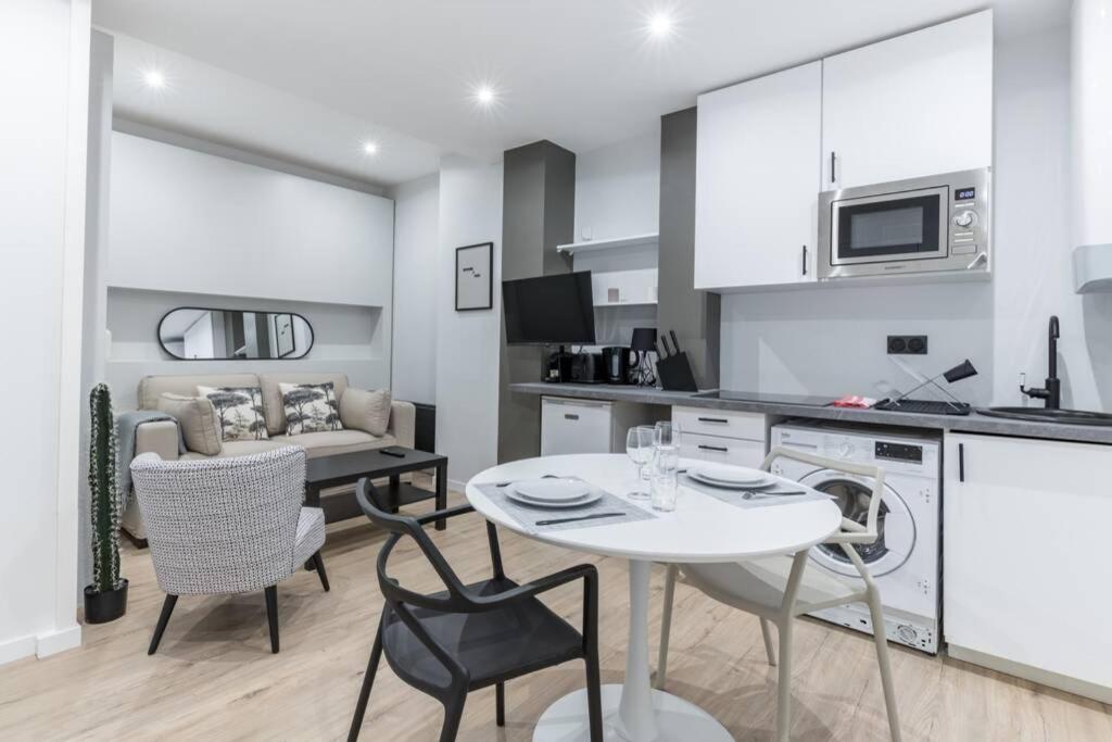 Home Suite Home Studio Ordener, Paris – Updated 2022 Prices