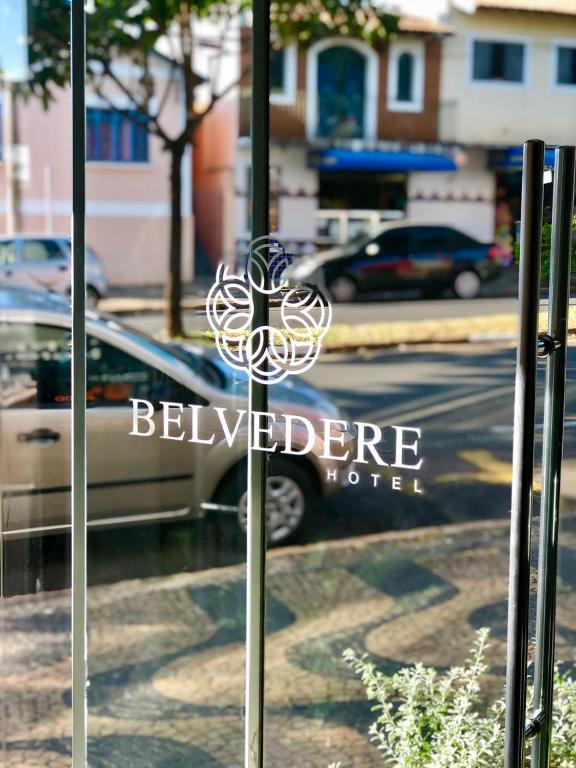  Hotel Belvedere