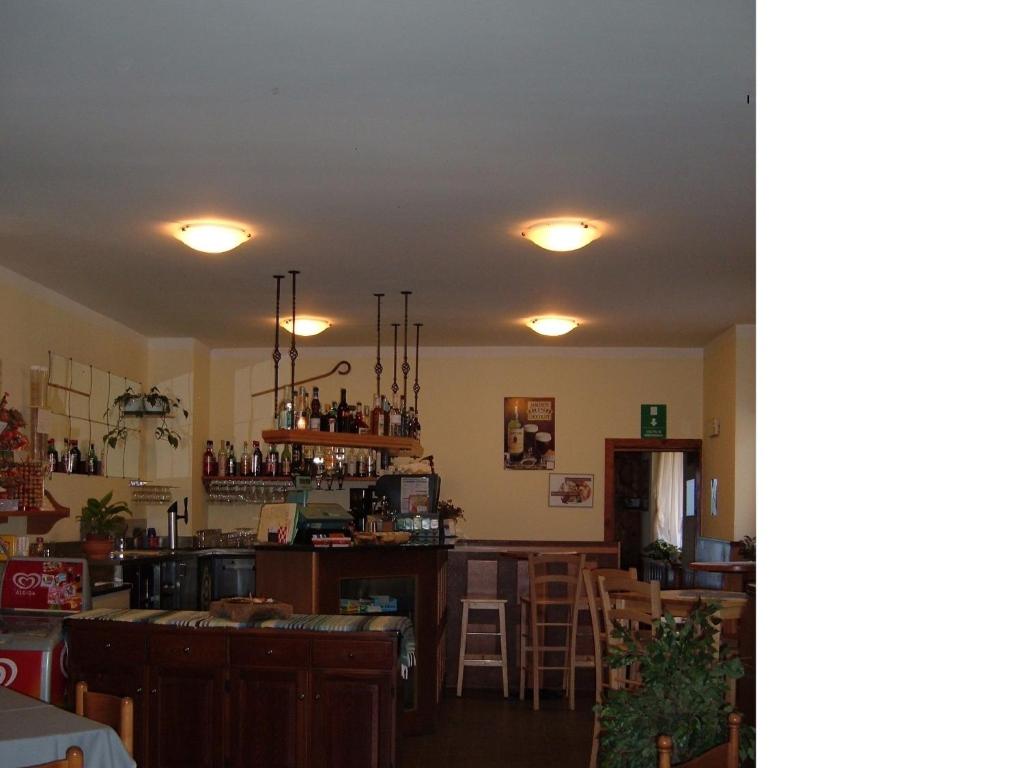 Lounge nebo bar v ubytování Albergo Pineta
