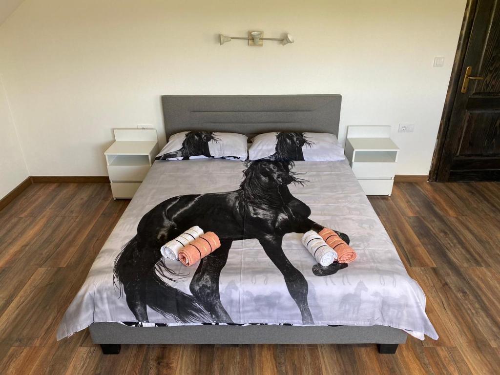 Postel nebo postele na pokoji v ubytování Milka house