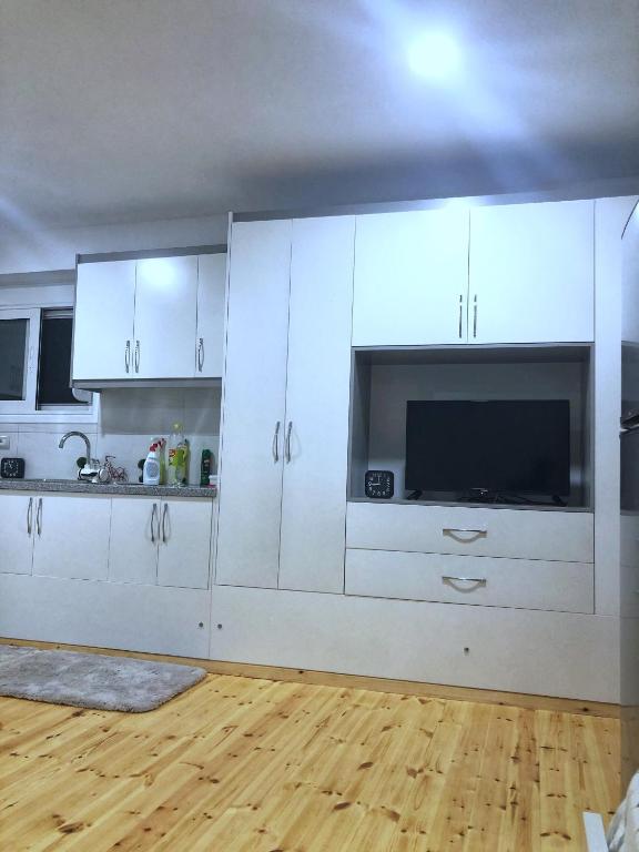 Kuhinja oz. manjša kuhinja v nastanitvi Seana Villa