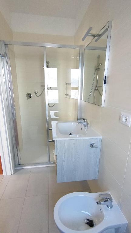 Koupelna v ubytování Hotel Esperia