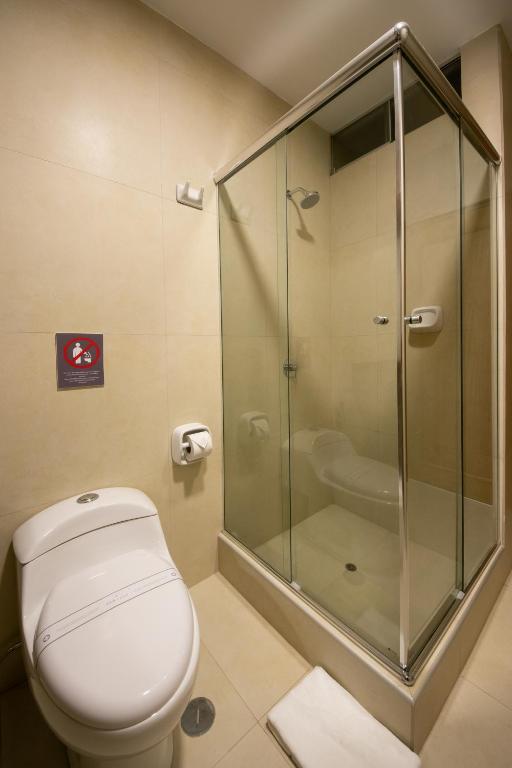 Koupelna v ubytování Hoteles Paraiso PIURA