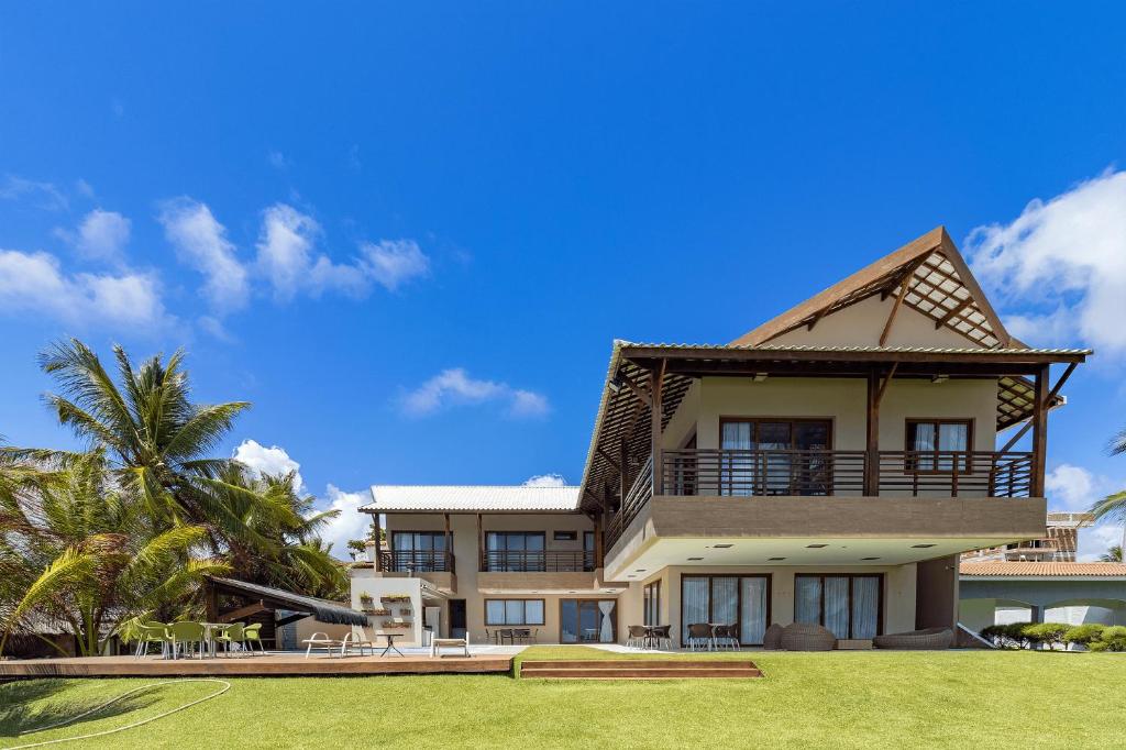  Mansão pé na areia em Carneiros por Carpediem