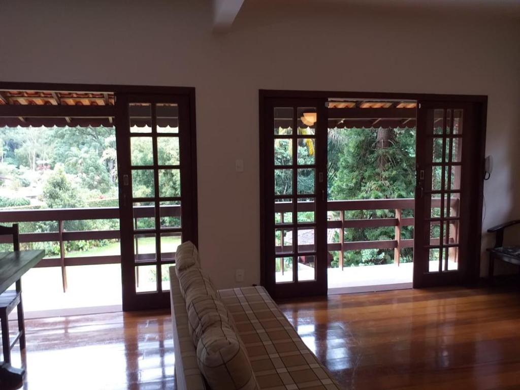  Lumiar Casa de campo com piscina churrasqueira rio lindo jardim