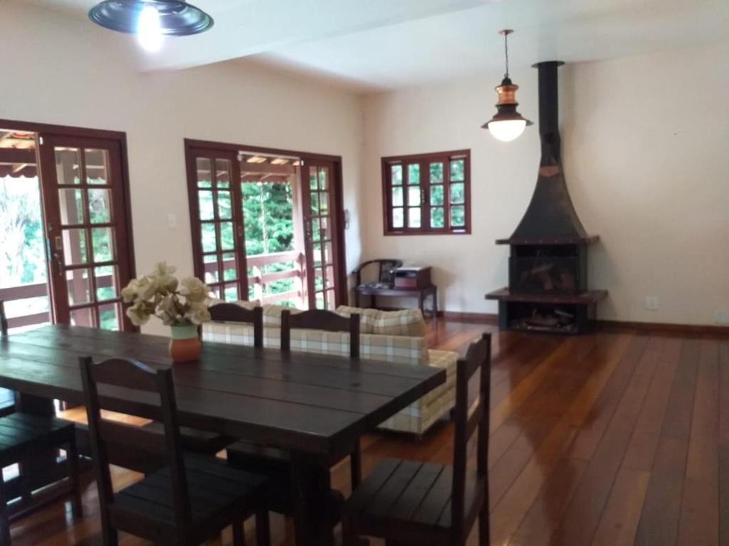  Lumiar Casa de campo com piscina churrasqueira rio lindo jardim
