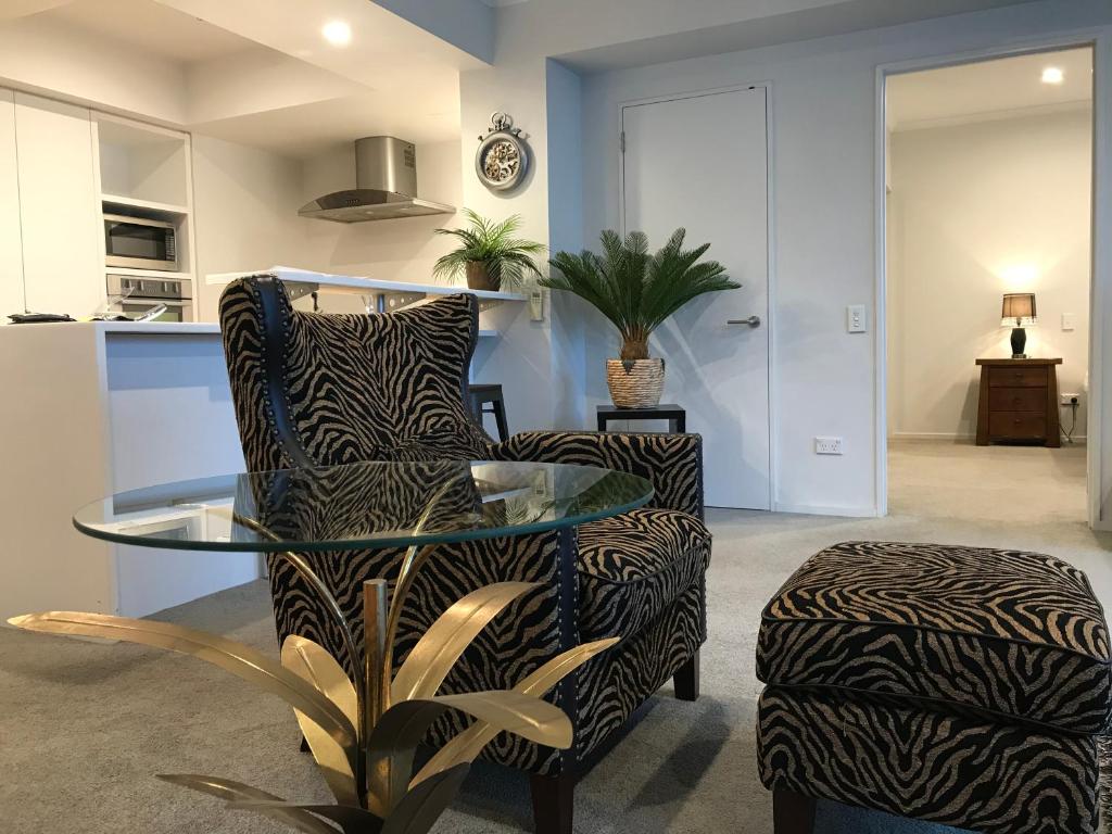 Picton Waterfront Oxley's Luxury Apartment - Resim 9