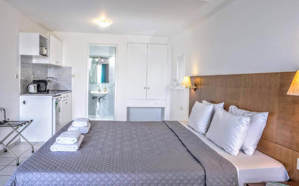 Mirabella Apartments - 7