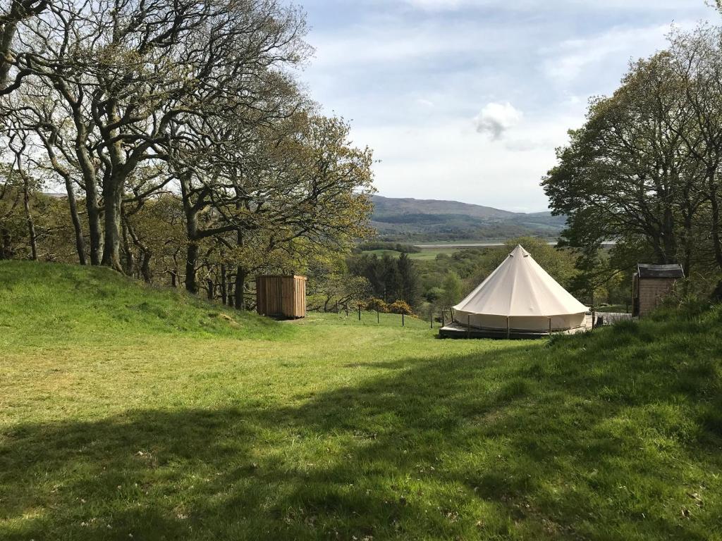 Příroda nedaleko luxury tent