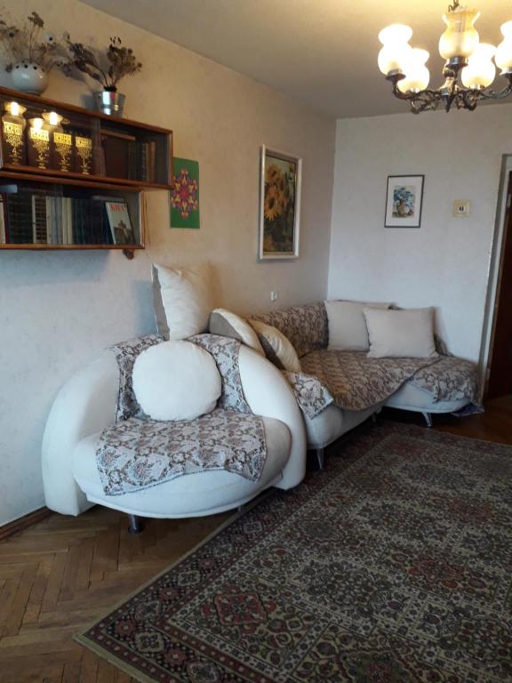 Posezení v ubytování apartmtnt near Victori Squaue